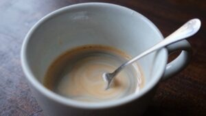 under extracted coffee taste symptoms